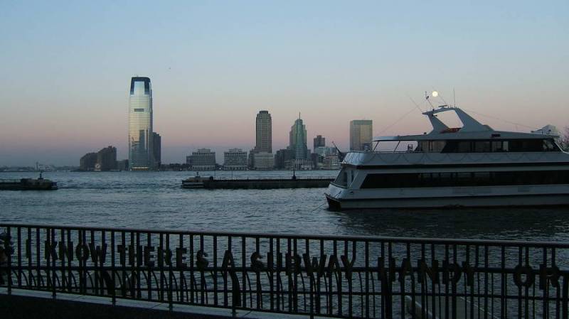 NYC_2006-12-05 07-07-53